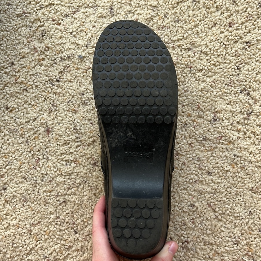 Dockers Shoes - Picture 4 of 9